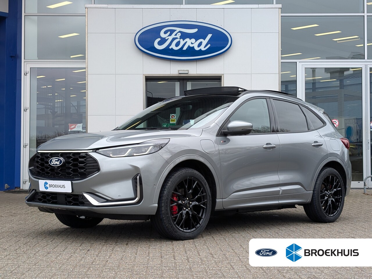 Ford Kuga - 2.5 PHEV ST-Line X Panoramadak | Elektr. Trekhaak | 20 Inch | 20 Inch lichtmetalen wielen - AutoWereld.nl