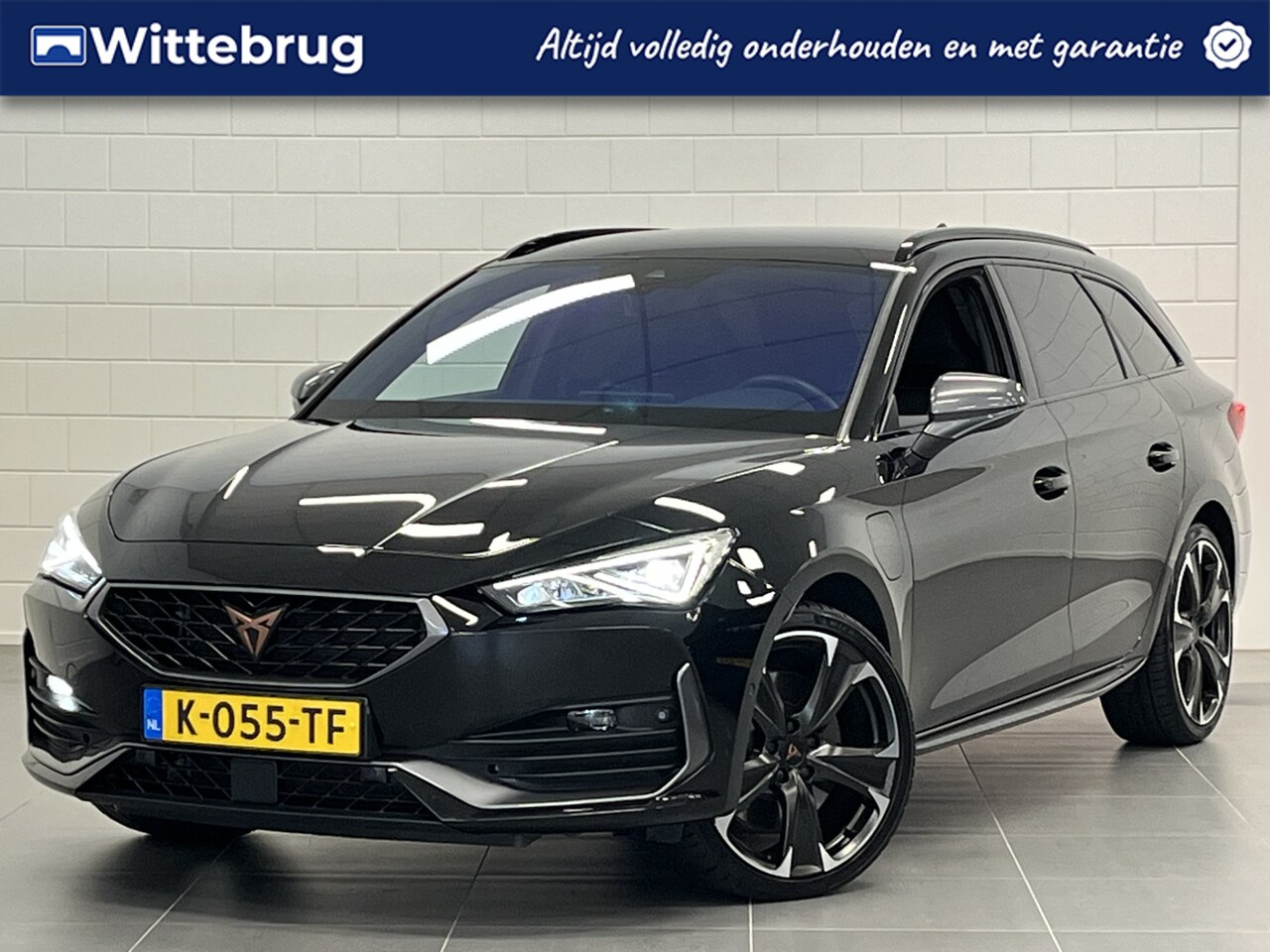 CUPRA Leon Sportstourer - 1.4 e-Hybrid VZ Adrenaline NAVIGATIE | TREKHAAK WEGKLAPBAAR | FULL LED - AutoWereld.nl