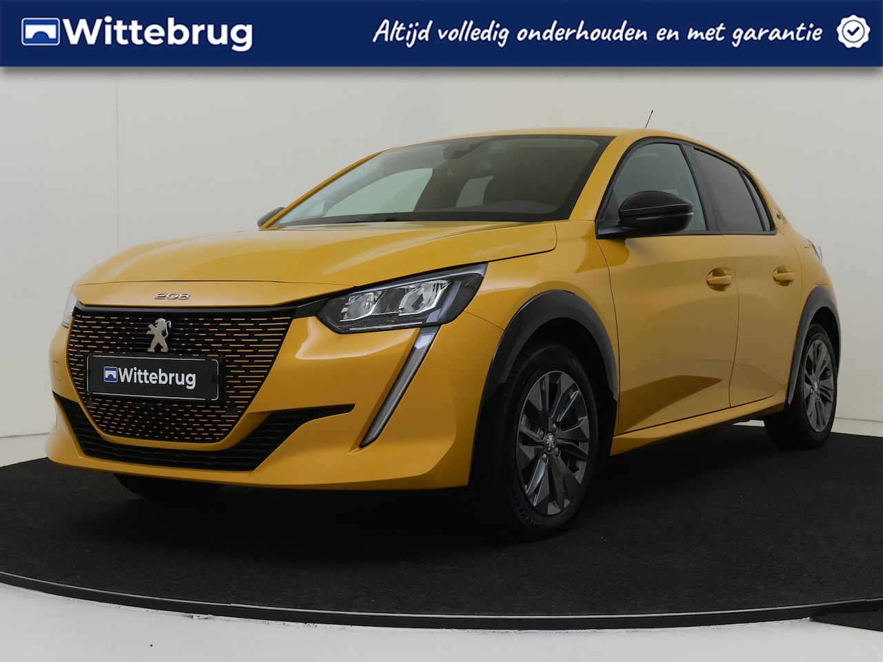 Peugeot e-208 - EV Allure Pack 50 kWh | Parkeersensoren en Camera | Apple Carplay - AutoWereld.nl