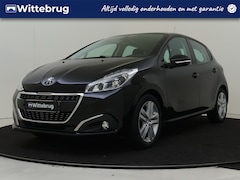 Peugeot 208 - 1.2 PureTech Signature Parkeerhulp | Navigatie | Cruise control |