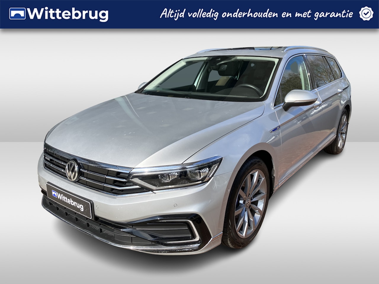Volkswagen Passat Variant - 1.4 TSI PHEV GTE Business / Pano / LED+ / 18'' LM - AutoWereld.nl