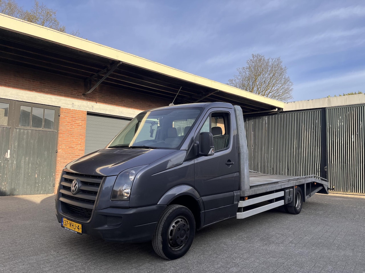 Volkswagen Crafter - 46 2.5 TDI L3 DC B RIJBEWIJS-OPRIJWAGEN - AutoWereld.nl