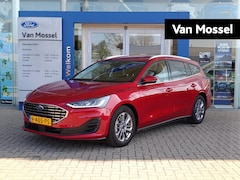 Ford Focus Wagon - 1.0 EcoBoost Hybrid Titanium | Camera | Stoel/stuur voorruitverwarming | Cruise Control