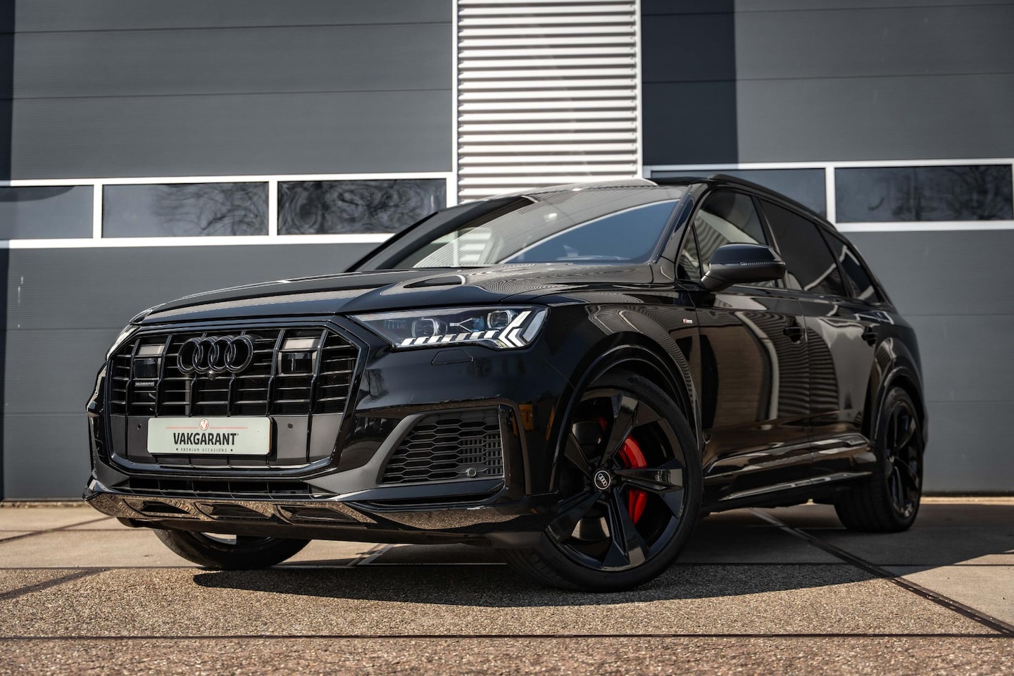 Audi Q7 - 60 TFSI e quattro Pro Line S Competition |Luchtvering |HUD |Stoelventilatie |Laser LED |Le - AutoWereld.nl