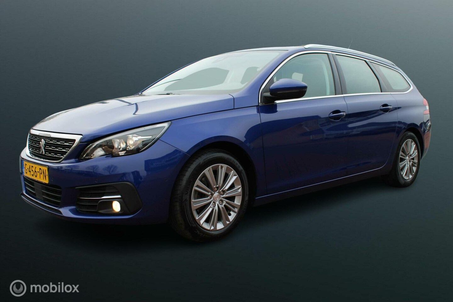 Peugeot 308 SW - 1.2 PureTech Allure 1.2 PureTech Allure 130 PK, Pano, Pdc voor/achter + camera, Cruise, Navi, Clima, Lmv. - AutoWereld.nl