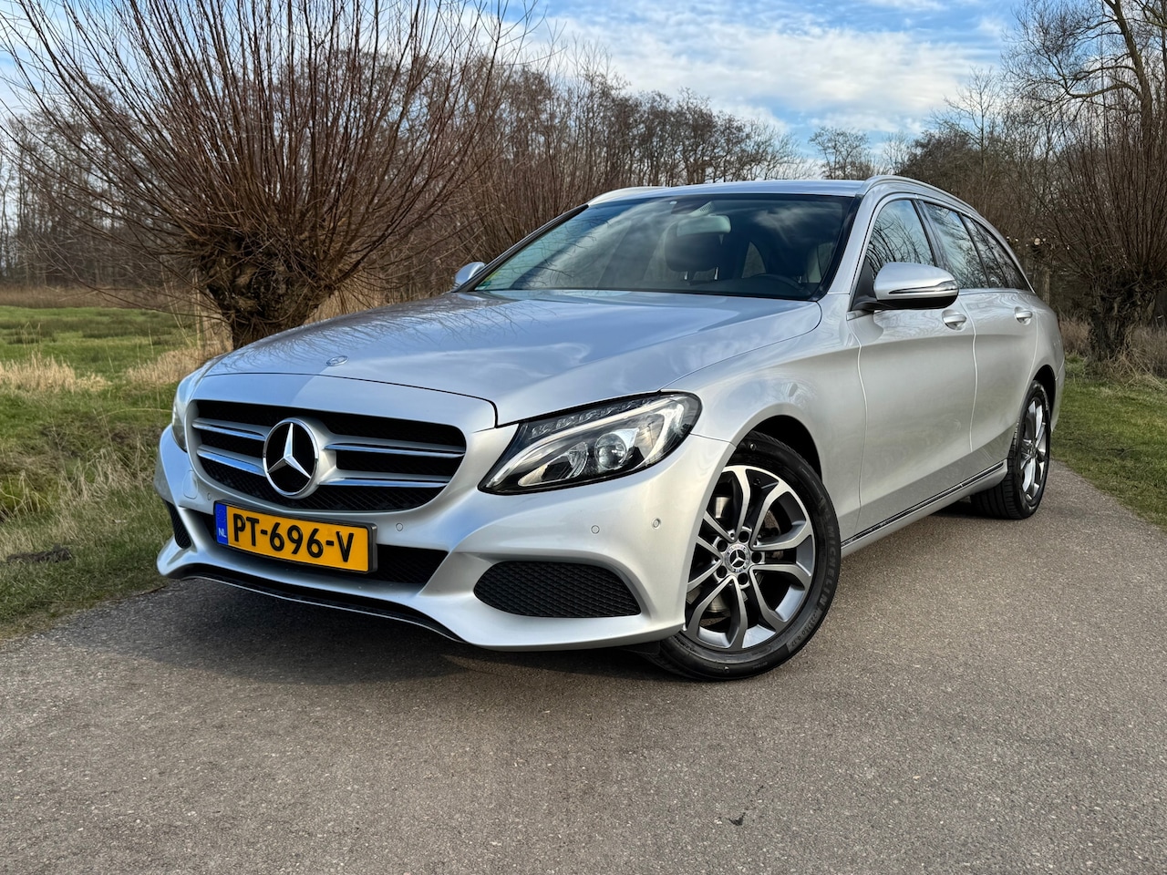 Mercedes-Benz C-klasse Estate - 200 CDI Premium / Automaat / Elektrische klep / Camera / Trekhaak / Stoelverwarming / LM V - AutoWereld.nl