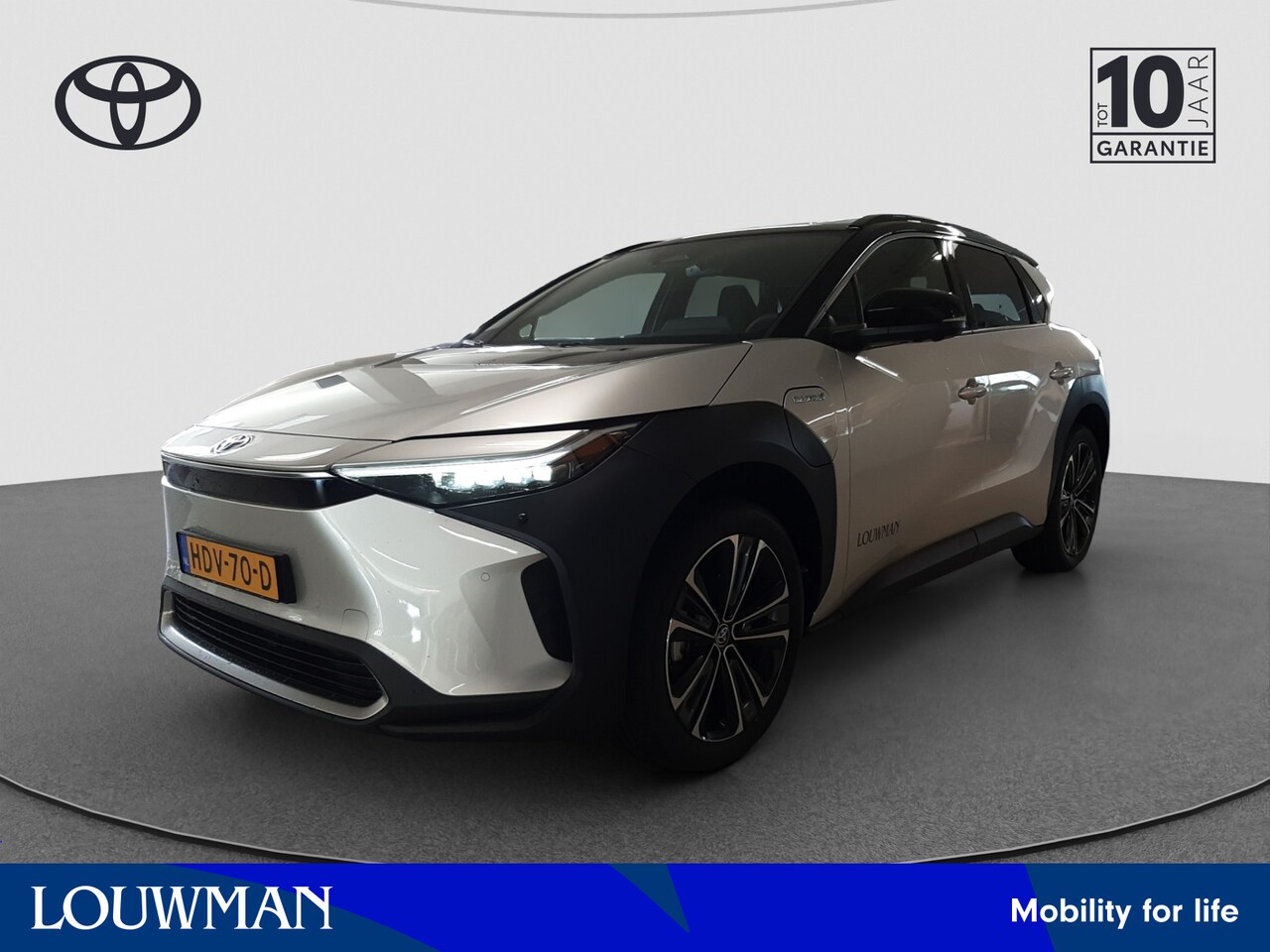 Toyota bZ4X - Premium 4WD 71 kWh | Panoramadak | - AutoWereld.nl