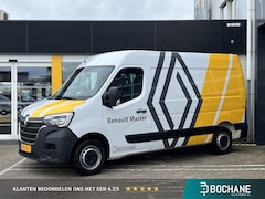 Renault Master - 2.3 dCi 135 T33 L2H2 Comfort | Navigatie | Trekhaak | Betimmering | Cruise Control | Parke