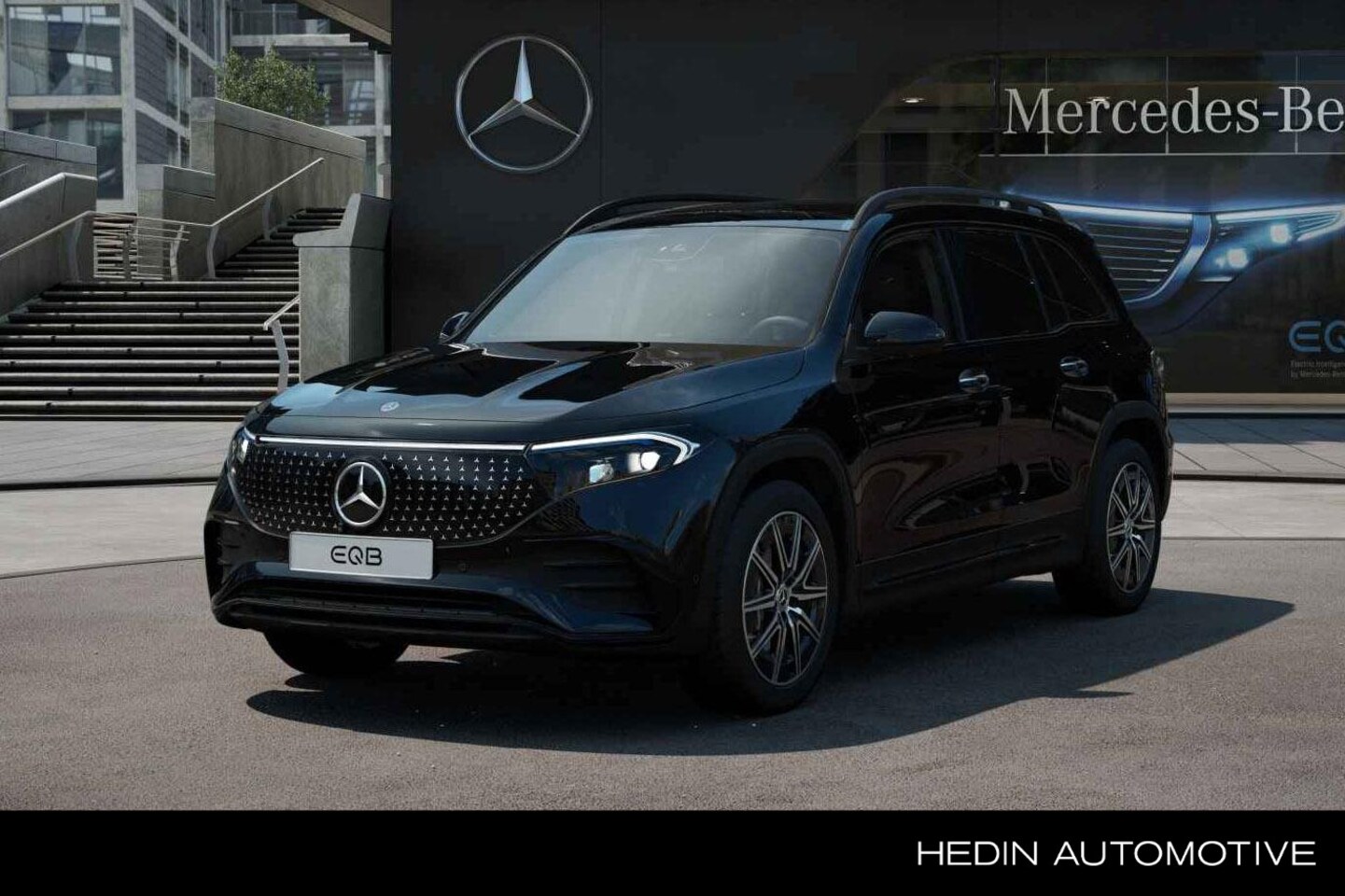 Mercedes-Benz EQB - EQB 250+ Business Solution AMG | Nightpakket | Distronic - AutoWereld.nl