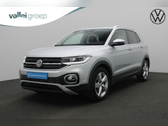 Volkswagen T-Cross - 1.0 TSI 115 pk DSG Style | Navigatie | Stoelverwarming | Leder/stof | Parkeersensoren voor