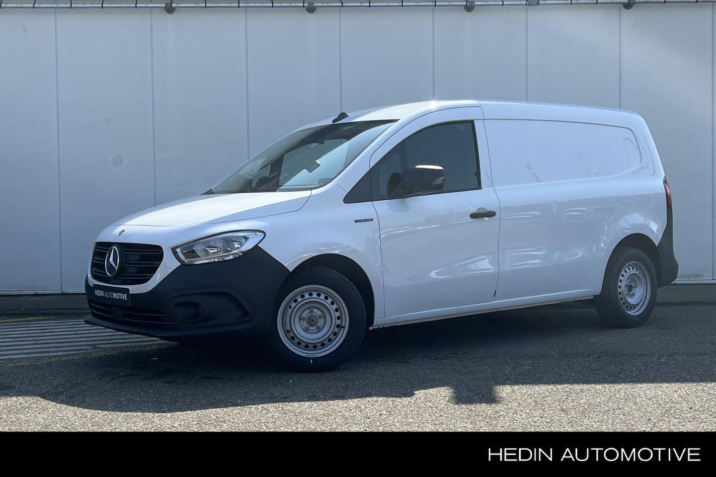 Mercedes-Benz eCitan - 112 L2 Base | Stoelverwarming | Trekhaak | Zitcomfortpakket - AutoWereld.nl