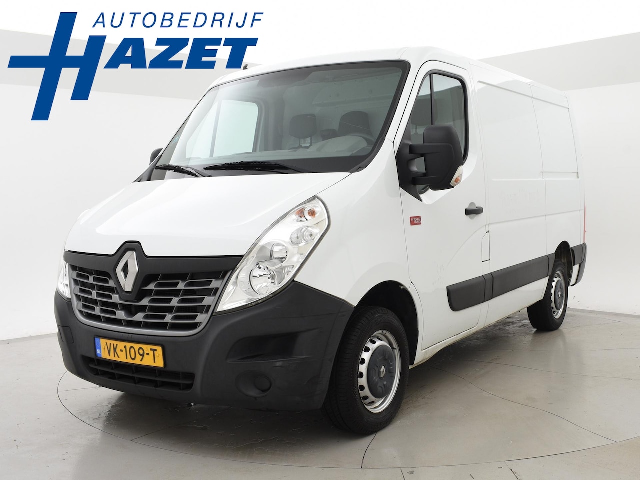Renault Master - T28 2.3 DCI L1H1 + TREKHAAK 2500 KG | BLUETOOTH AUDIO - AutoWereld.nl