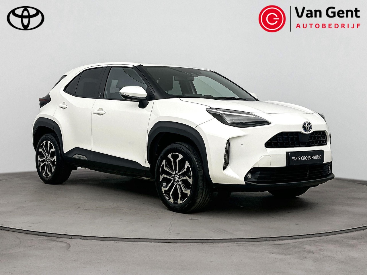 Toyota Yaris Cross - 1.5 Hybrid Dynamic | Stoelverwarming | Stuurverwarming - AutoWereld.nl
