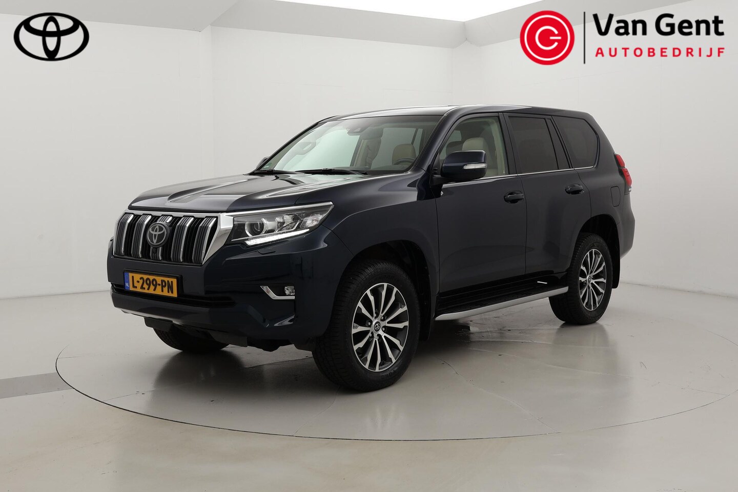 Toyota Land Cruiser - 2.8 D-4D Professional Trekhaak 7pers Automaat Toyota Land Cruiser 2.8 D-4D Professional Tr - AutoWereld.nl