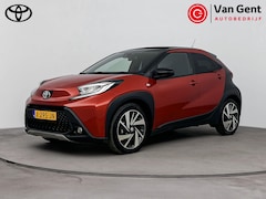 Toyota Aygo X - 1.0 VVT-i S-CVT Envy | Elektrisch vouwdak | Navigatie | 18 inch | JBL | Apple Carplay / An