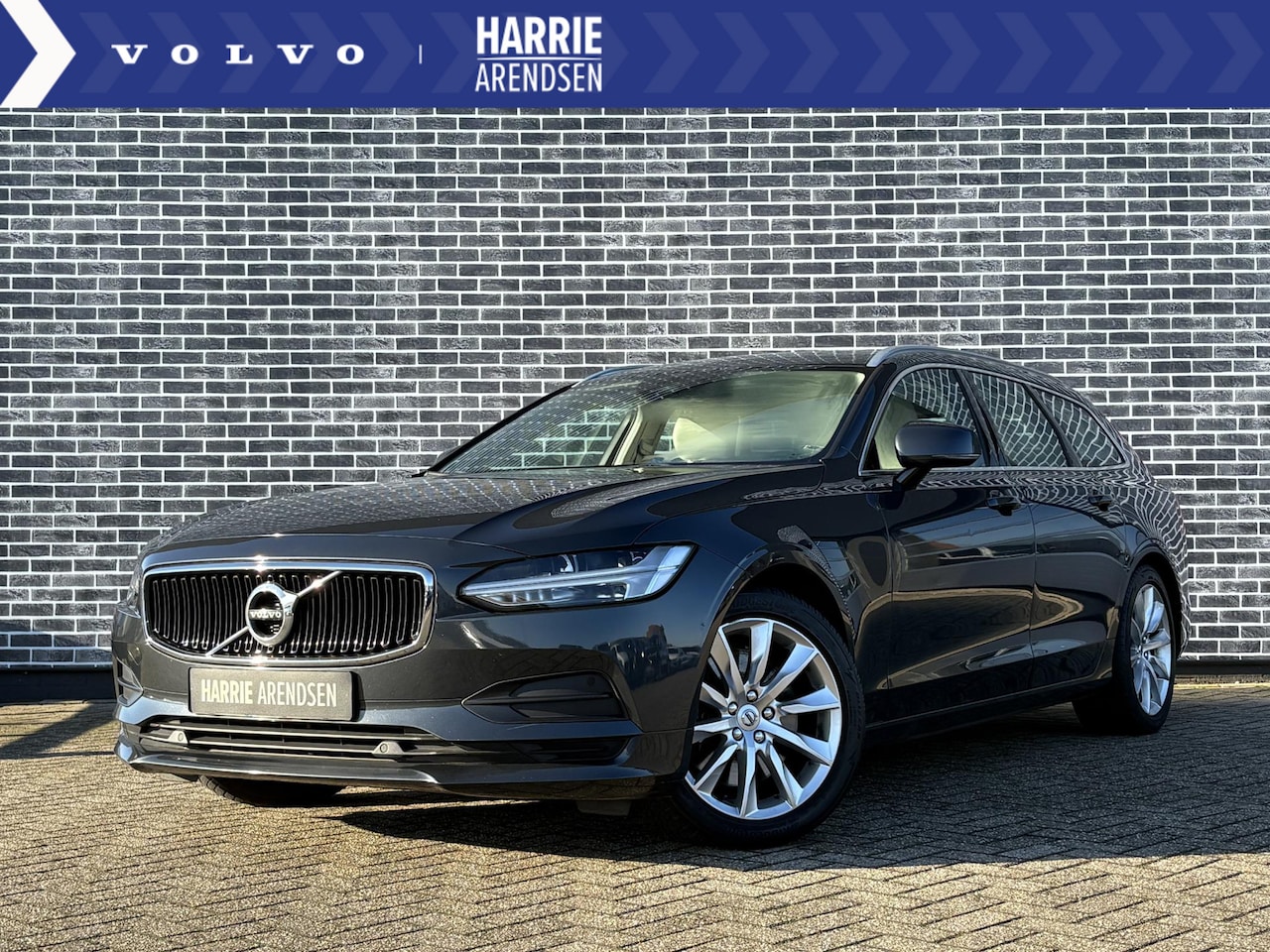 Volvo V90 - 2.0 T5 90th Anniversary Edition | Adaptieve cruise control | Lederen bekleding | Trekhaak - AutoWereld.nl
