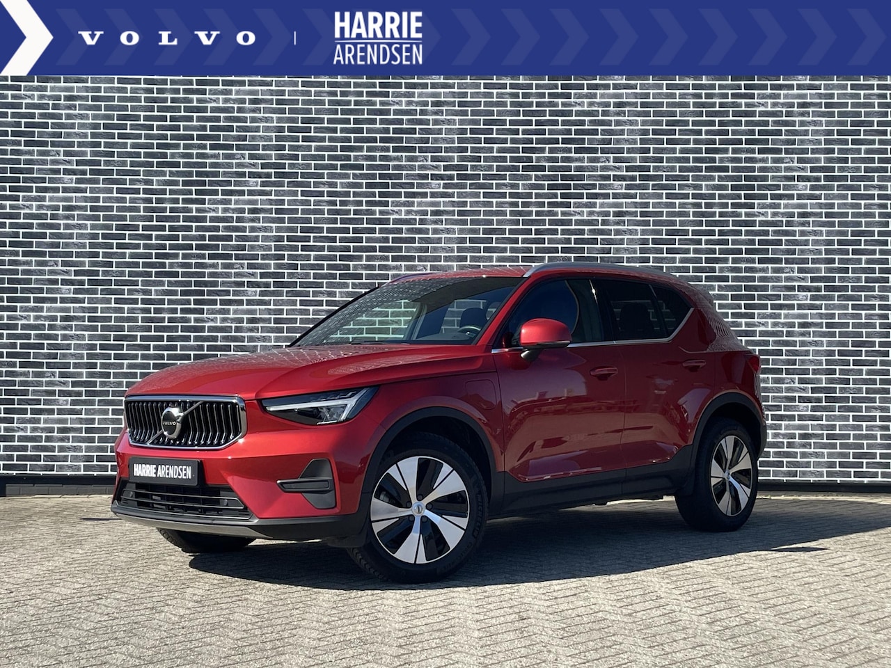 Volvo XC40 - 1.5 T4 Plug-in hybrid Core Bright | keyless entry | Navigatie | Extra Getint glas | Nieuw - AutoWereld.nl