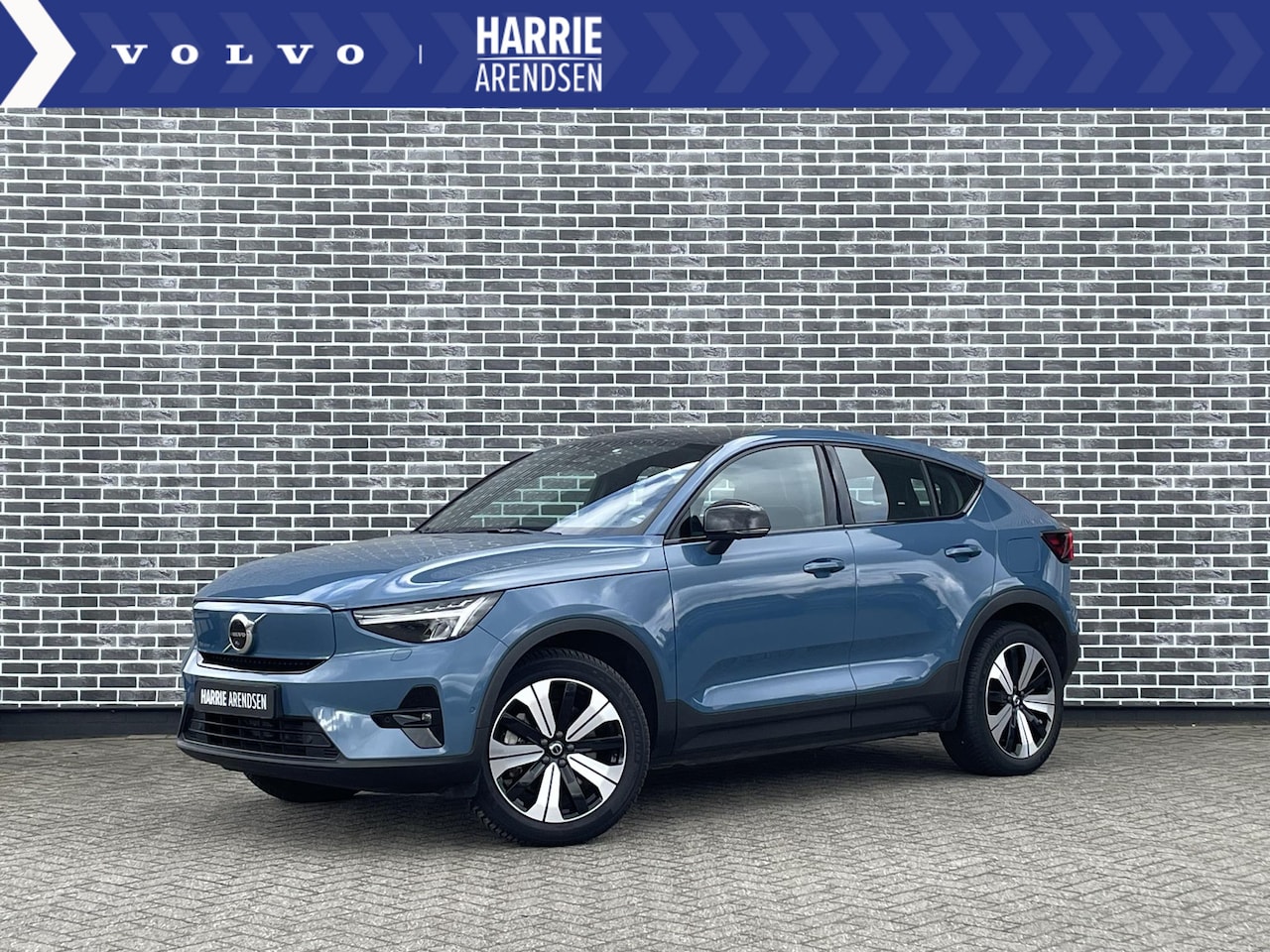 Volvo C40 - Recharge Ultimate 69 kWh | Nubuck Microtech bekleding | Harman Kardon audio | All Season b - AutoWereld.nl