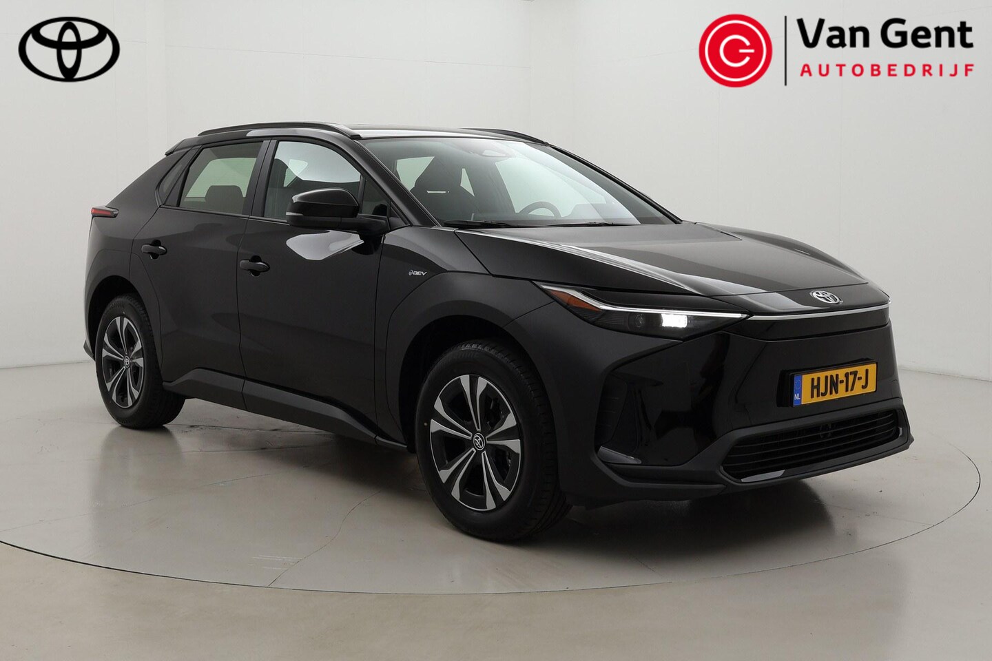 Toyota bZ4X - Active 71 kWh | Warmtepomp | Navigatie | Keyless | Apple Carplay / Android Auto | Adaptive - AutoWereld.nl