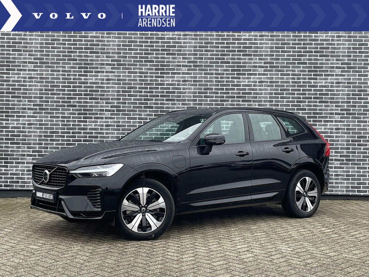 Volvo XC60 - 2.0 T6 Plug-in hybrid AWD Plus Dark | Panoramadak | Adaptive cruise control | Standkachel - AutoWereld.nl