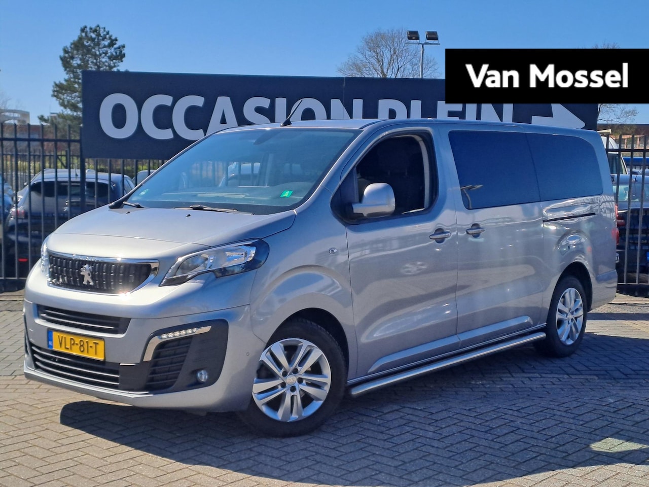 Peugeot Expert - 2.0 BlueHDI 120 Long Premium DC | Navigatie | Camera | Sidebars | Lichtmetalen velgen | Un - AutoWereld.nl