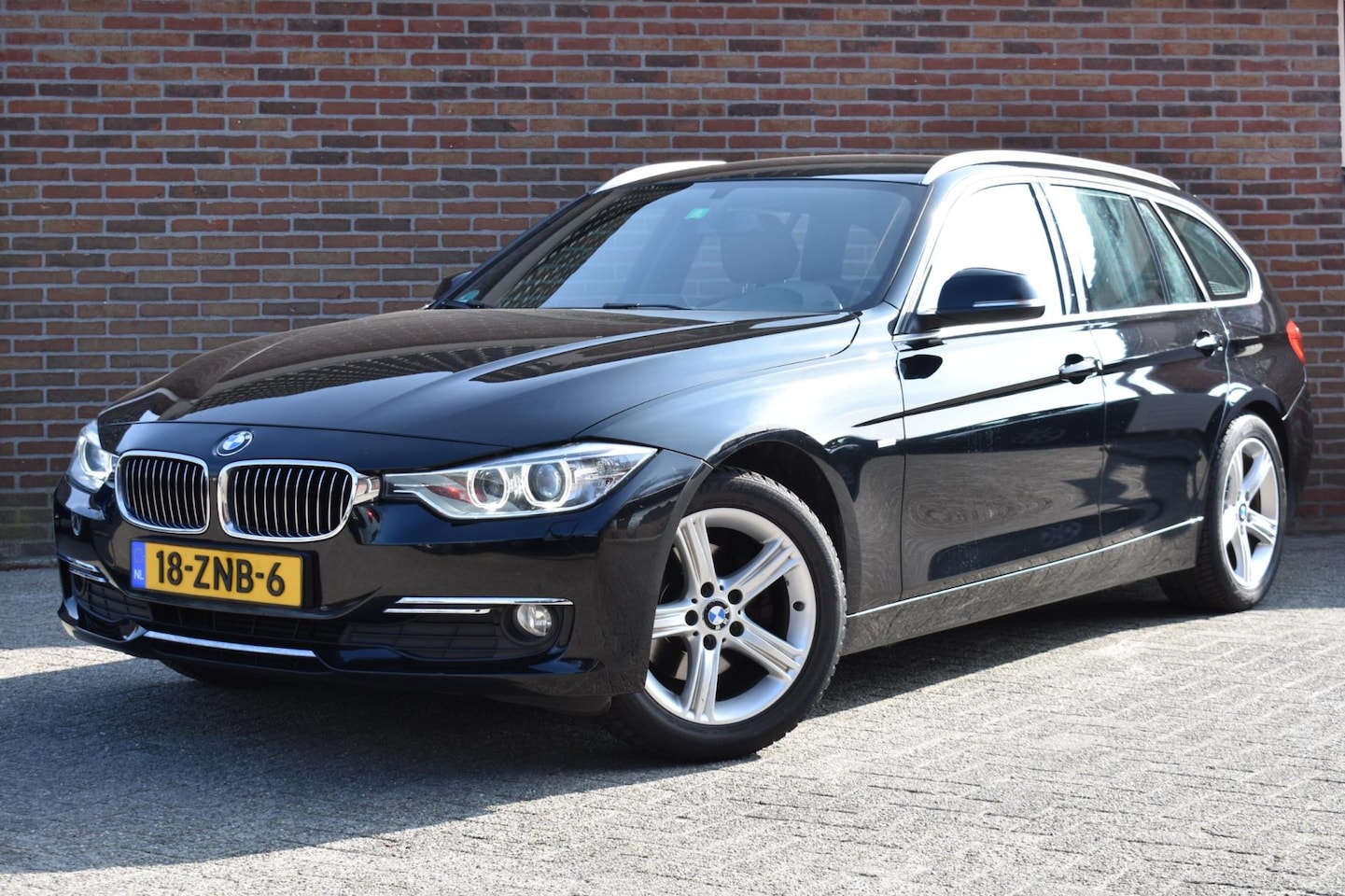 BMW 3-serie Touring - 320d High Executive '13 Xenon Lede Navi Clima Xenon Cruise Inruil mogelijk - AutoWereld.nl