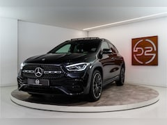 Mercedes-Benz GLA-Klasse - 250 e AMG Line 218PK | Pano | Sfeer | Trekhaak | AR | Carplay | 12 MND Garantie