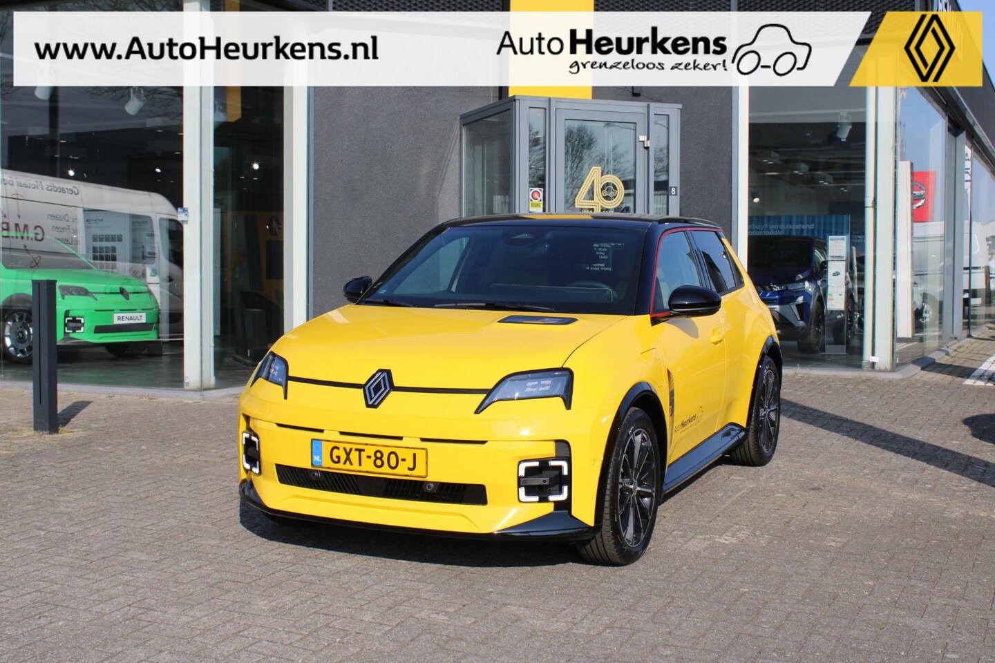 Renault 5 - comfort range iconic cinq 52 kWh - AutoWereld.nl
