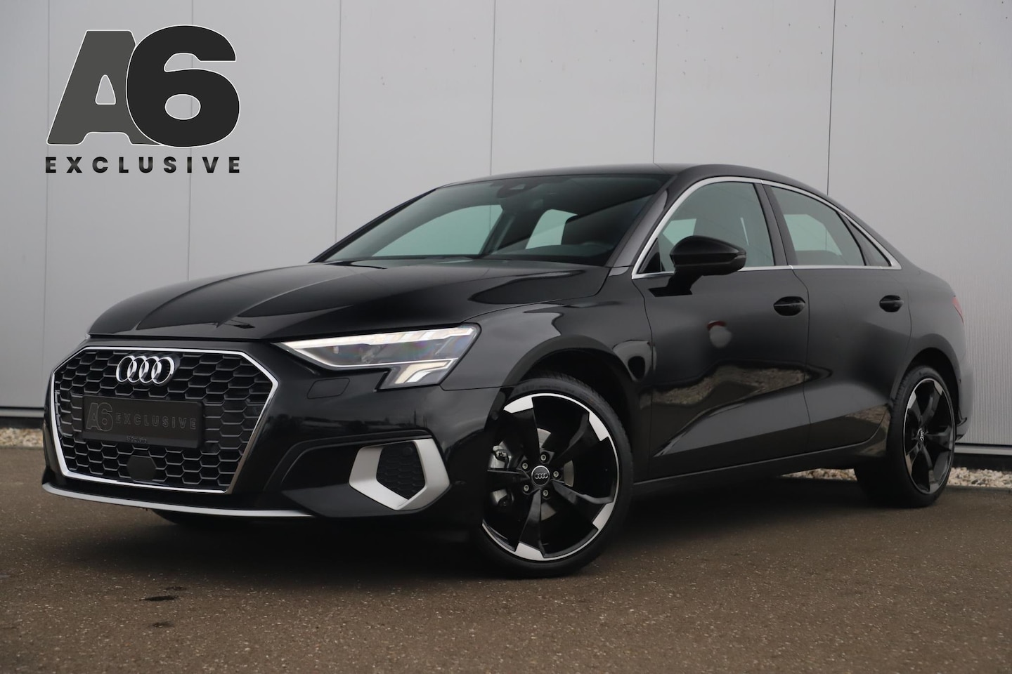 Audi A3 Limousine - 30 TFSI Advanced edition Automaat 18 inch RS Look Velgen Sportstoelen Full LED Navigatie C - AutoWereld.nl