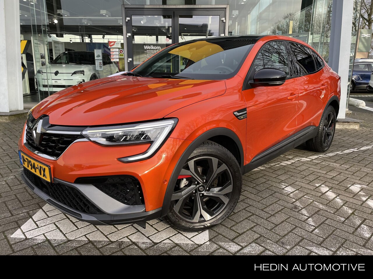 Renault Arkana - 1.3 140 EDC R.S. Line Zwart dak, All Weather banden, Adaptive Cruise - AutoWereld.nl