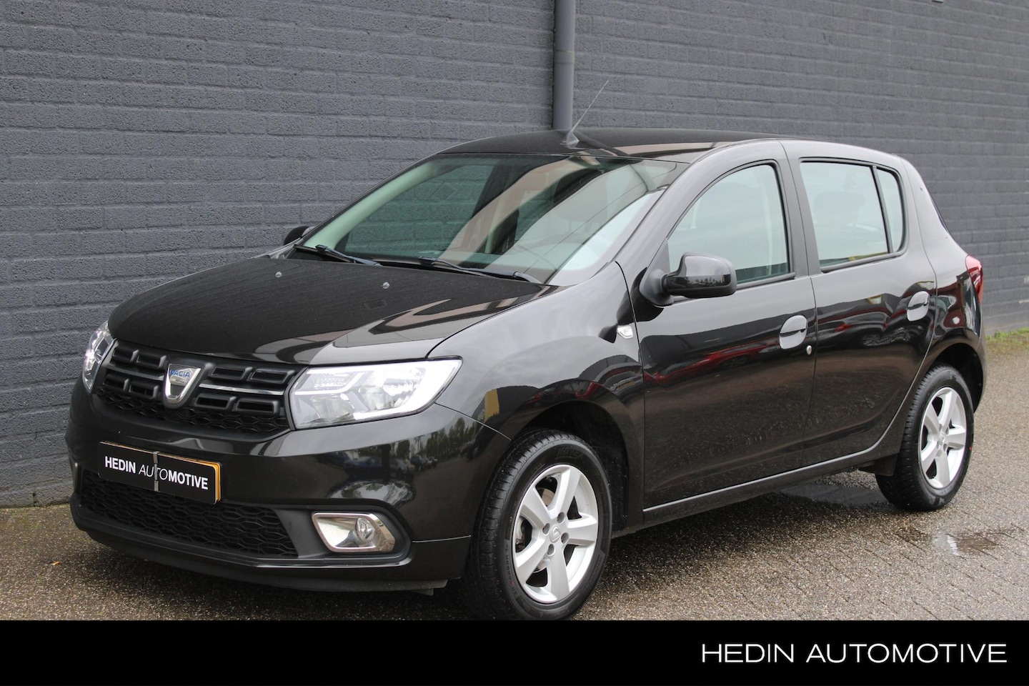 Dacia Sandero - TCe 90 PK SL Royaal NL-Auto | Airco | Cruise Control | Radio-DAB-USB | Bluetooth | LM-velg - AutoWereld.nl