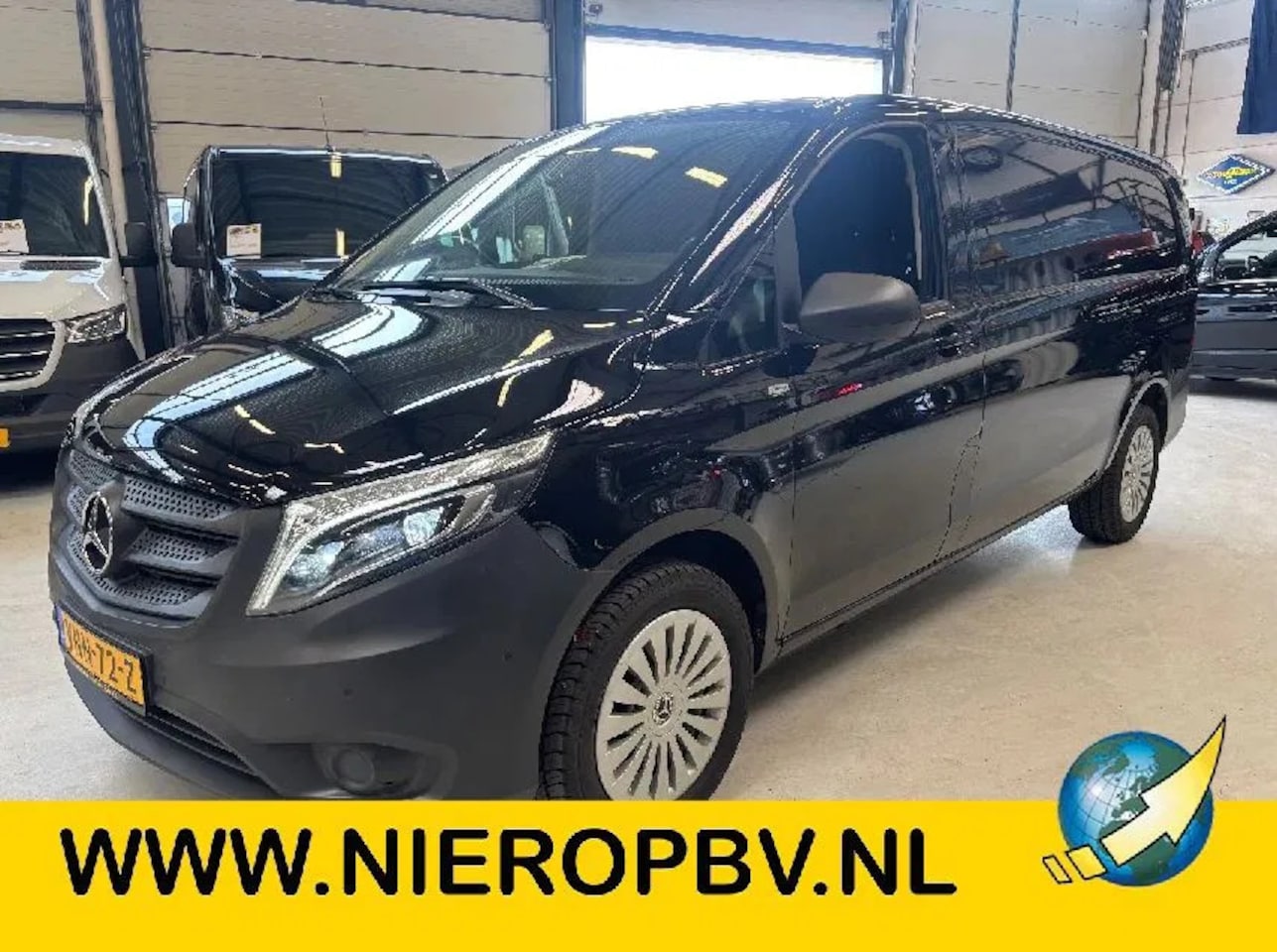 Mercedes-Benz Vito - 114CDI L3H1 Automaat Airco Navi Cruisecontrol Xenon Trekhaak 66.300KM - AutoWereld.nl