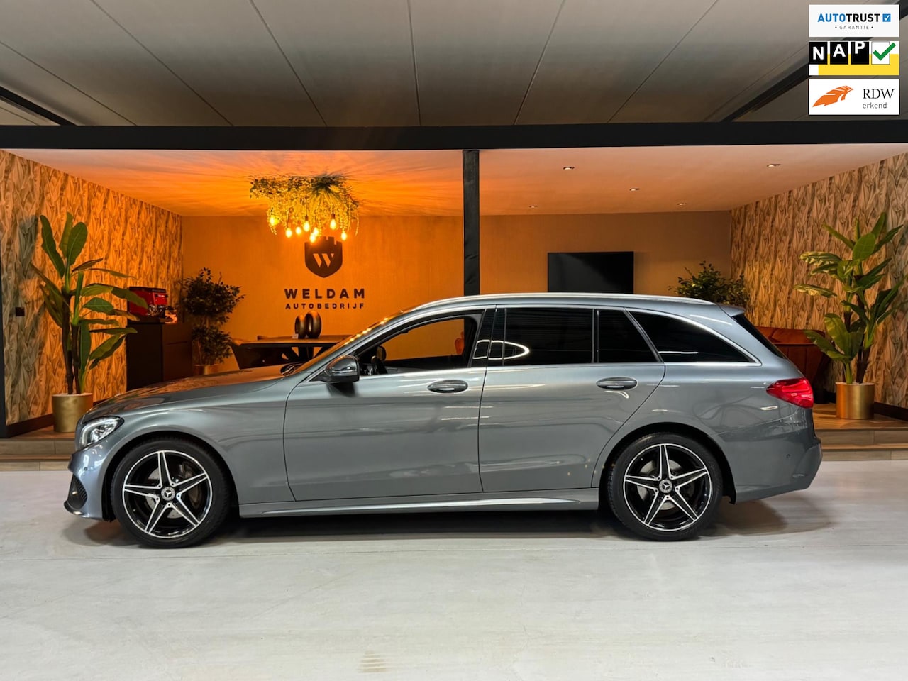 Mercedes-Benz C-klasse Estate - 160 Business Solution AMG Garantie Leder Camera Elek Achterklep PDC Cruise Clima Navi Rijk - AutoWereld.nl