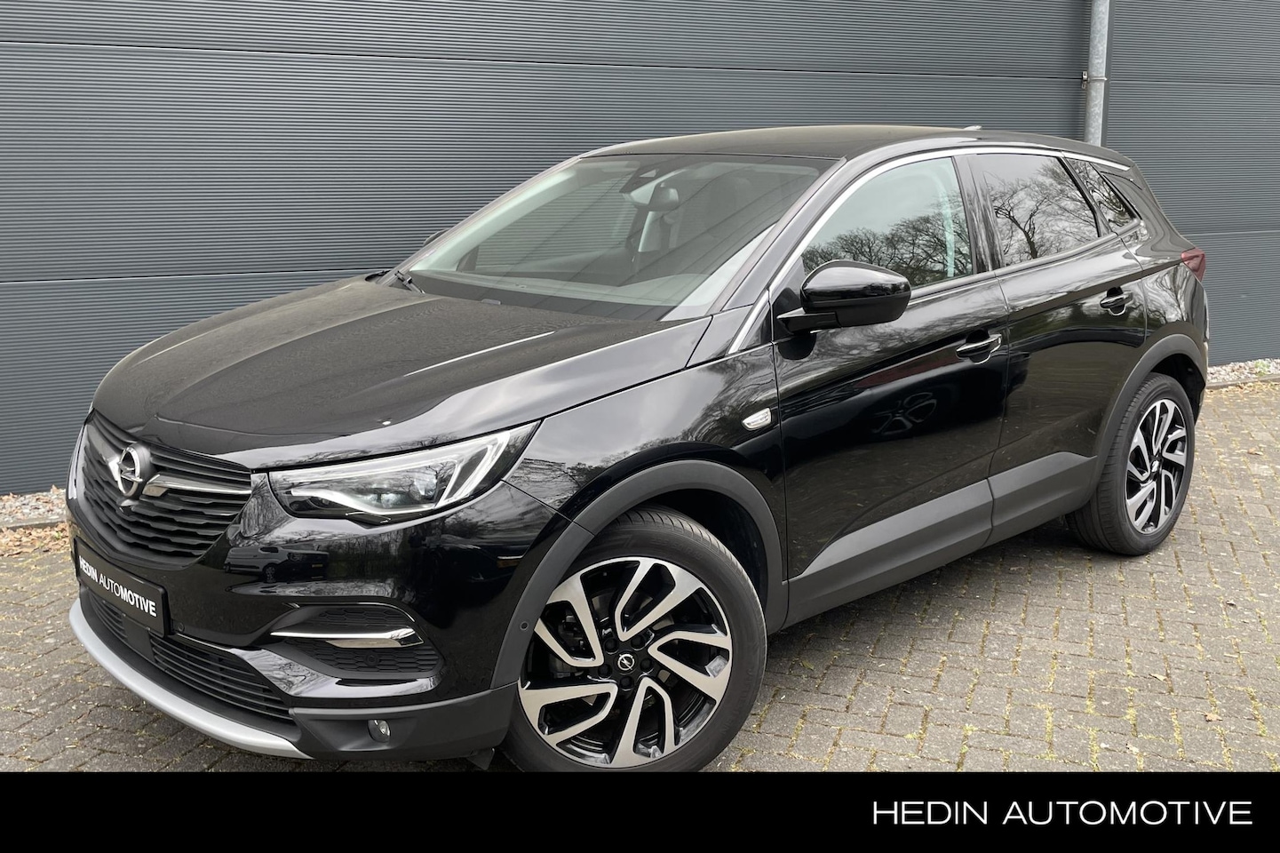 Opel Grandland X - 1.2 Turbo Innovation Premium Geluidsinstallatie | Leder | Panoramadak | Stoel & Stuurverwa - AutoWereld.nl