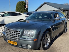 Chrysler 300C Touring - 3.0 V6 CRD Youngtimer NL Auto 1E Eigenaar