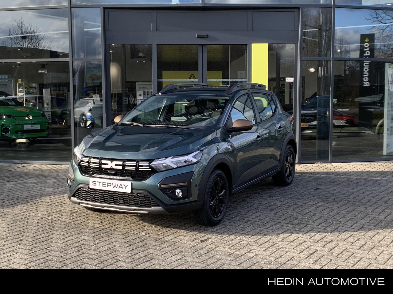 Dacia Sandero Stepway - TCe 110 Extreme | Apple carplay/android auto | Verwarmbare voorstoelen | Navigatie | Licht - AutoWereld.nl