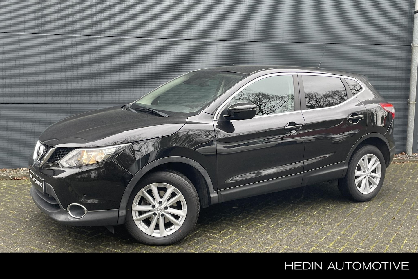 Nissan Qashqai - 1.2 Acenta Navigatie | Camera | Stoelverwarming | Sensoren - AutoWereld.nl