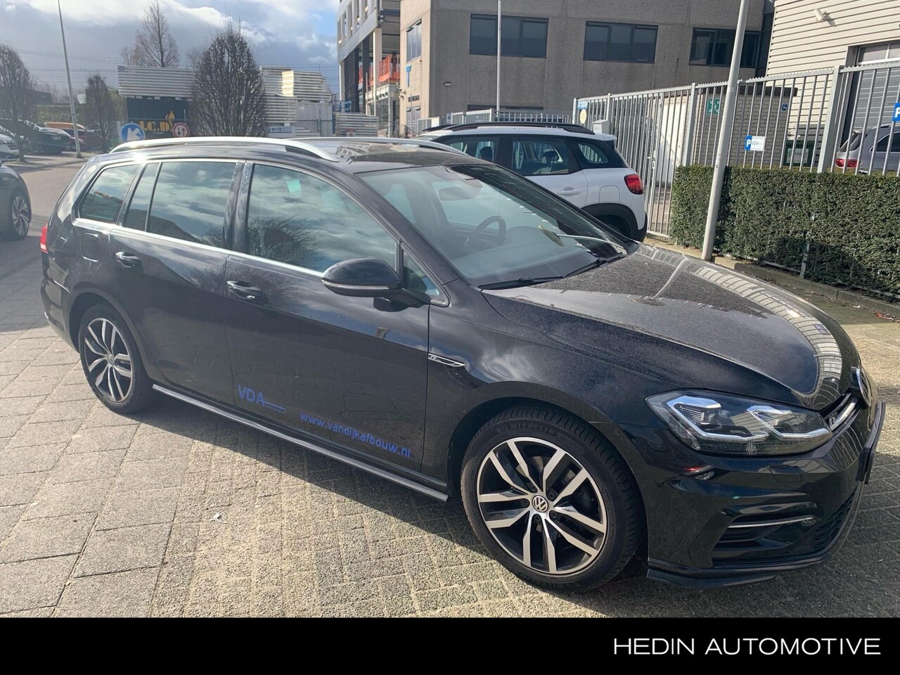 Volkswagen Golf Variant - 1.4 TSI Highline Business R Panorama Dak | Trekhaak 1500KG | Stoelverwarming - AutoWereld.nl