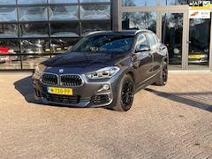 BMW X2 - SDrive20i High Executive, Automaat, camera, Led