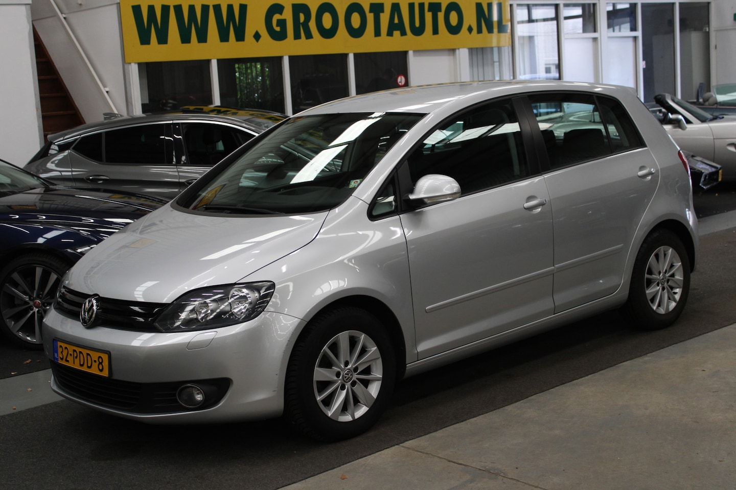 Volkswagen Golf Plus - 1.2 TSI Tour II BlueMotion Airco, Cruise control, Trekhaak, Isofix - AutoWereld.nl