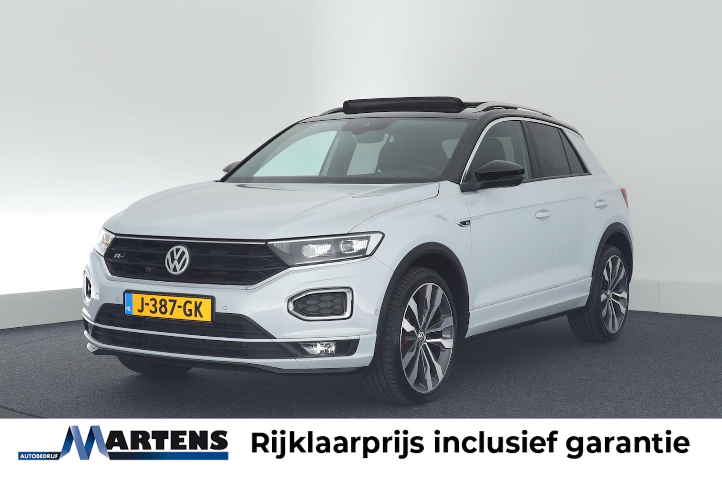 Volkswagen T-Roc - 1.5 TSI 150pk DSG 2x R-Line Trekhaak Camera Keyless Beats Virtual Cockpit Navigatie - AutoWereld.nl