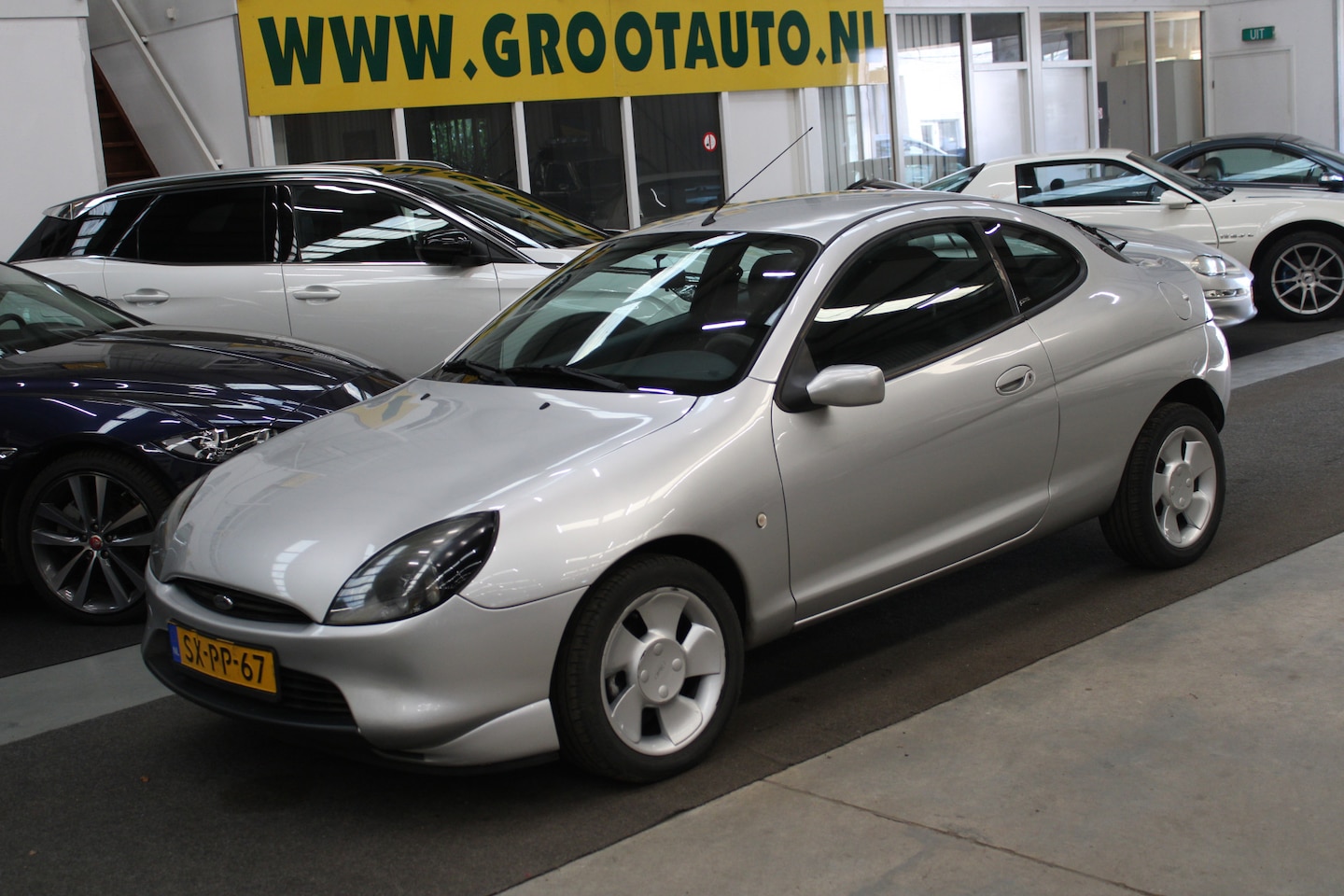 Ford Puma - 1.7-16V Airco, Stuurbekrachtiging - AutoWereld.nl