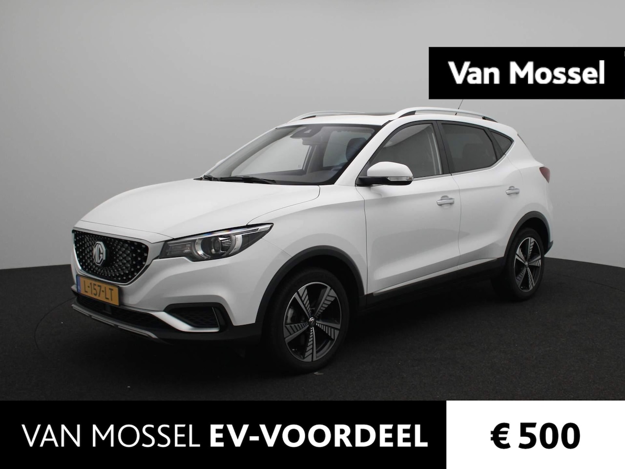 MG ZS - EV Luxury 45 kWh | Navigatie | Apple CarPlay & Android auto | Electrisch Panoramadak | Par - AutoWereld.nl