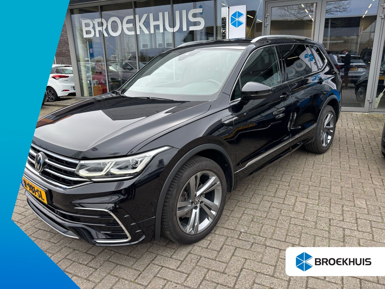 Volkswagen Tiguan Allspace - 1.5 TSI 150 R-Line Business+ 7-DSG | Trekhaak elektrisch uitklapbaar | Achteruitrijcamera - AutoWereld.nl