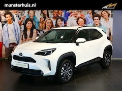 Toyota Yaris Cross - 1.5 Hybrid 115 Executive (Team Duitsland) *Stoel, stuur en voorruitverwarming* - 17" LMV,