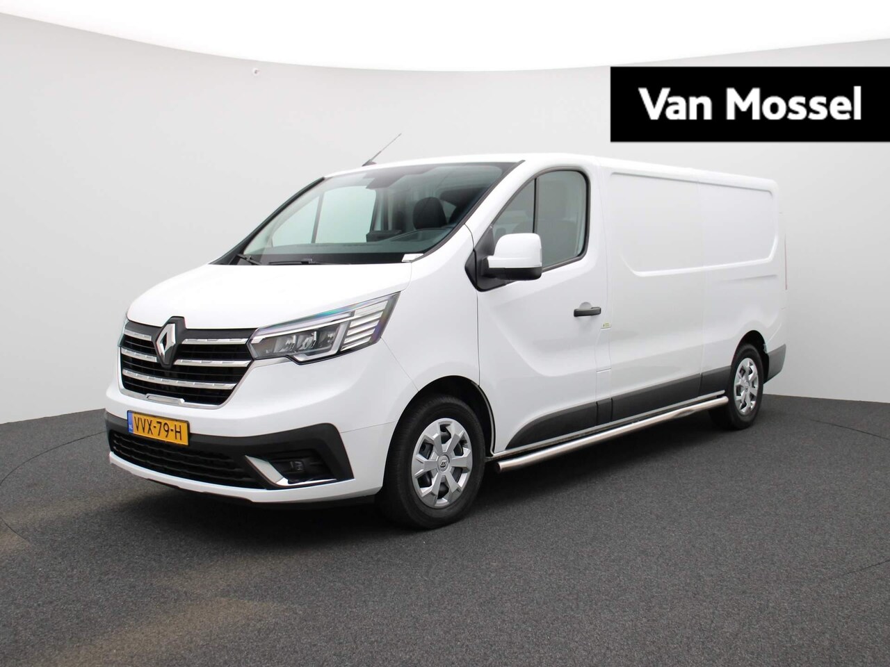 Renault Trafic - 2.0 dCi T30 L2H1 Work Edition 130PK | Navigatie | Climate control | Laadruimtepakket | Bij - AutoWereld.nl