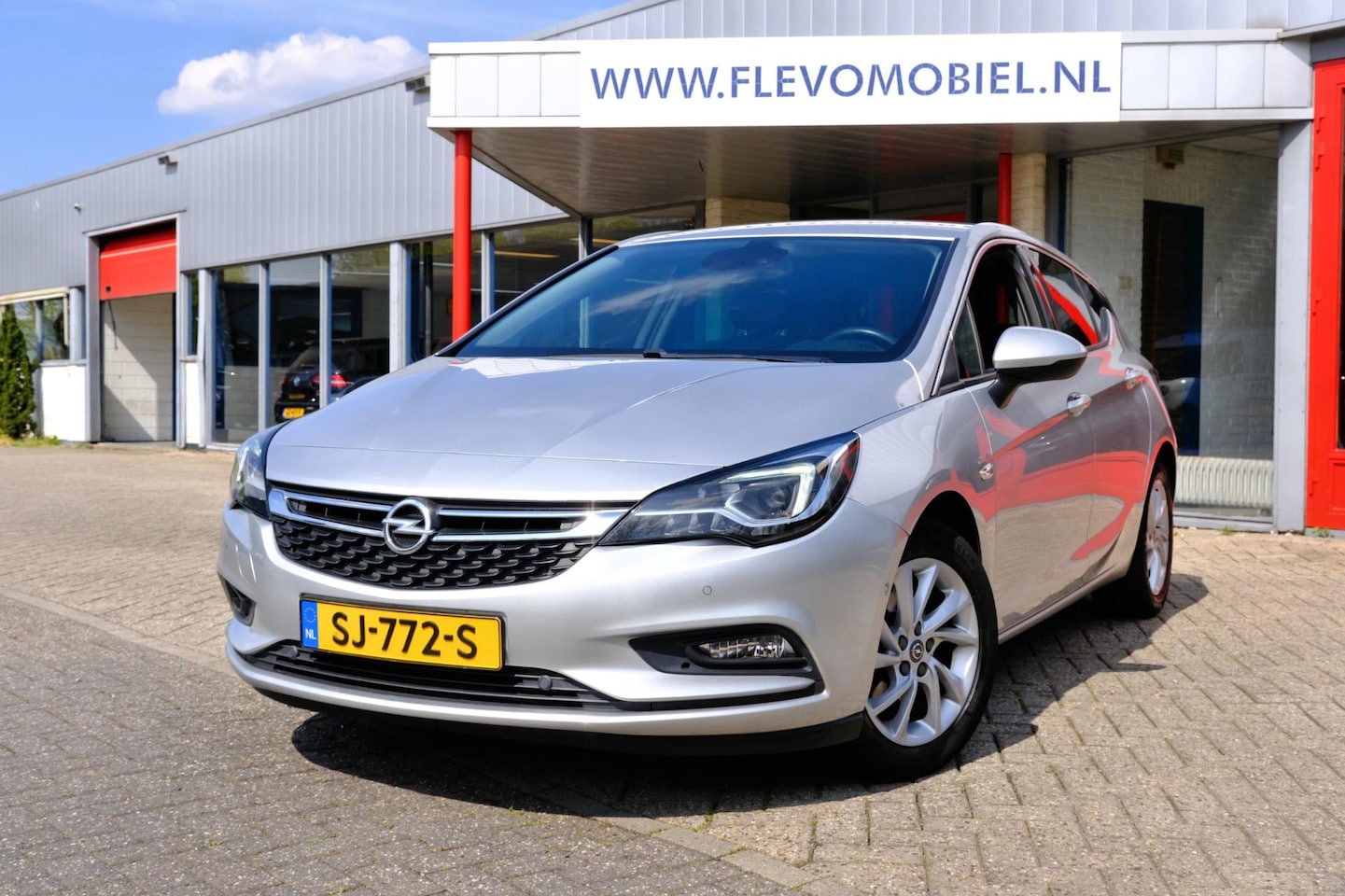 Opel Astra - 1.0 Innovation Navi|Half Leder|ParkAssist|Apple CarPlay - AutoWereld.nl