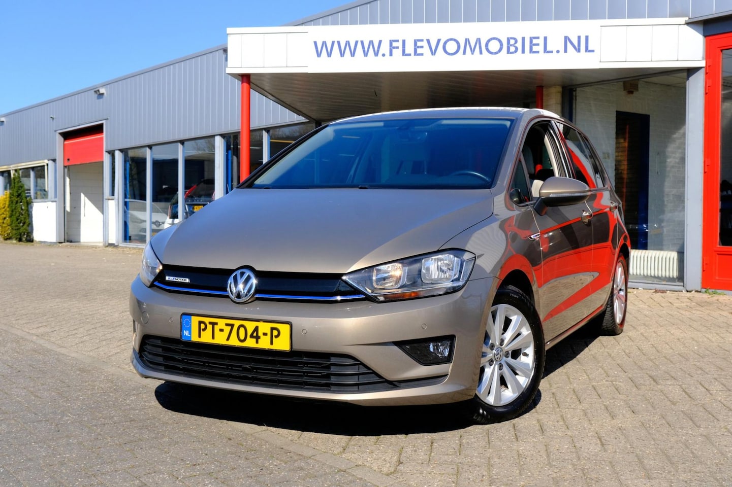 Volkswagen Golf Sportsvan - 1.0 TSI Comfortline Aut. Navi|Clima|LMV|PDC - AutoWereld.nl