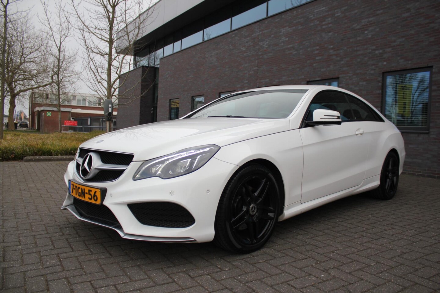 Mercedes-Benz E-klasse Coupé - 200 Edition Sport 200 Edition Sport - AutoWereld.nl