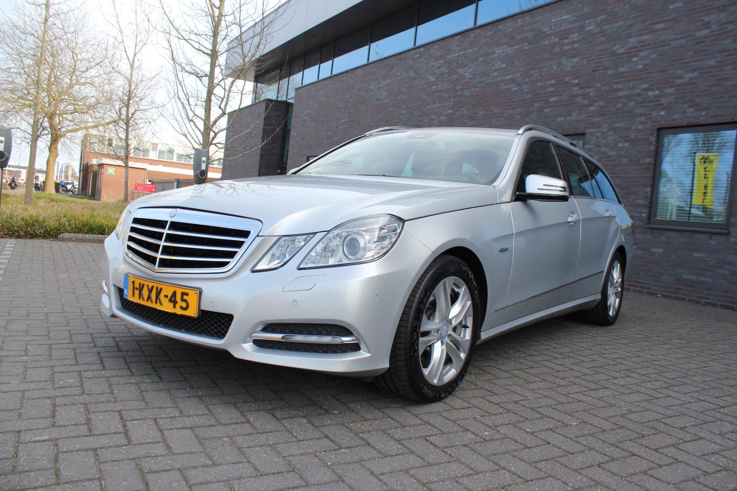 Mercedes-Benz E-klasse Estate - 200 CGI Business Class Avantgarde 200 CGI Business Class Avantgarde - AutoWereld.nl